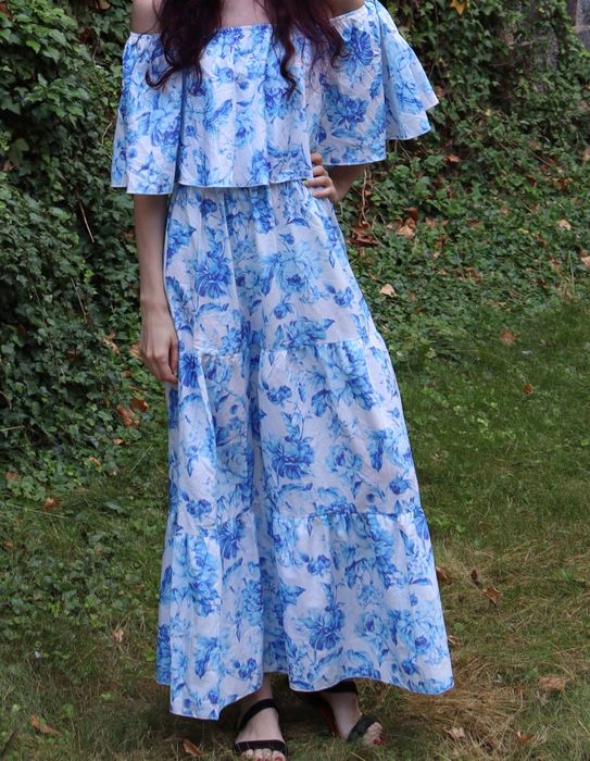 Sukienka hiszpanka biało-niebieska