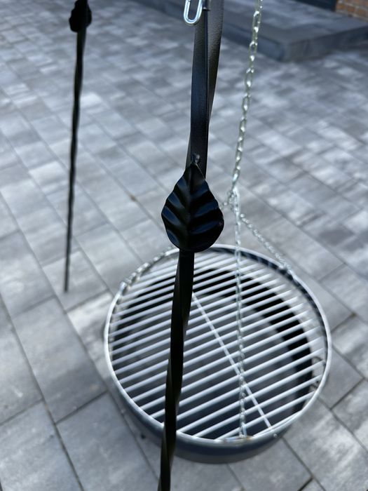 Grill trójnóg ogrodowy kuty palenisko 60 cm ruszt cgromowany PRODUCENT