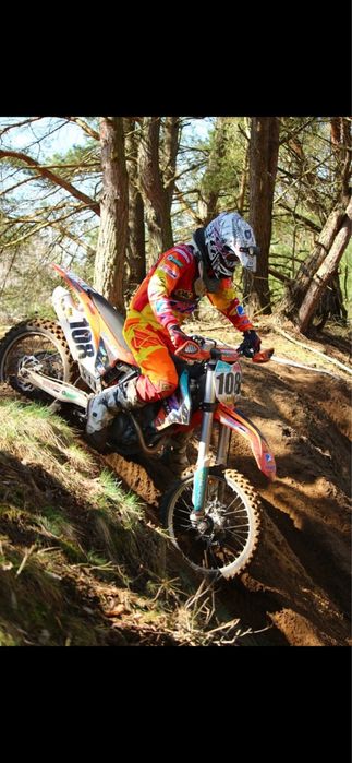 Mechanik motocykli cross / enduro – serwis, naprawy, remonty silników