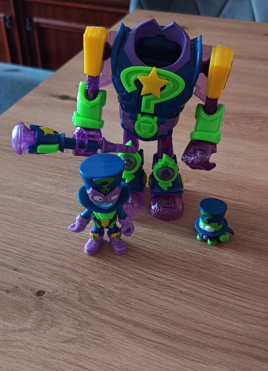 Robot Superbot Enigma