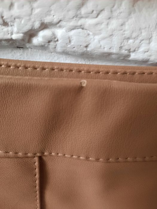 Spódnica eko skóra camel nowa.