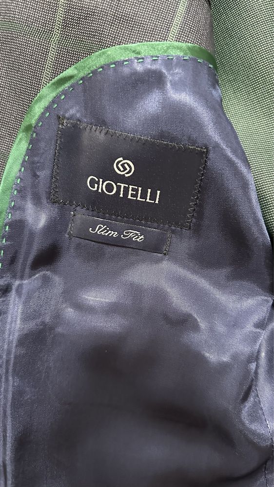 Смокинг GIOTELLI slim fit