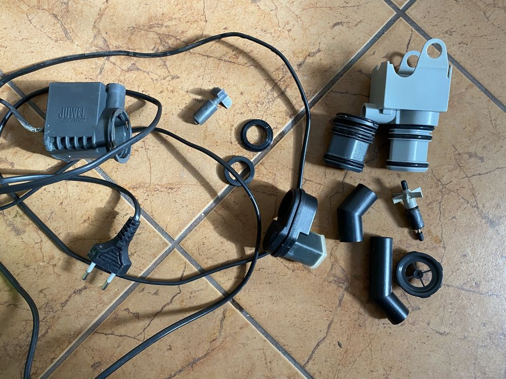 Uszkodzona pomp Ecoflow 1000 + akcesoria