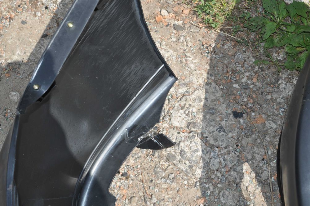 Geely CK бампер передний новый есть мелкий дефект