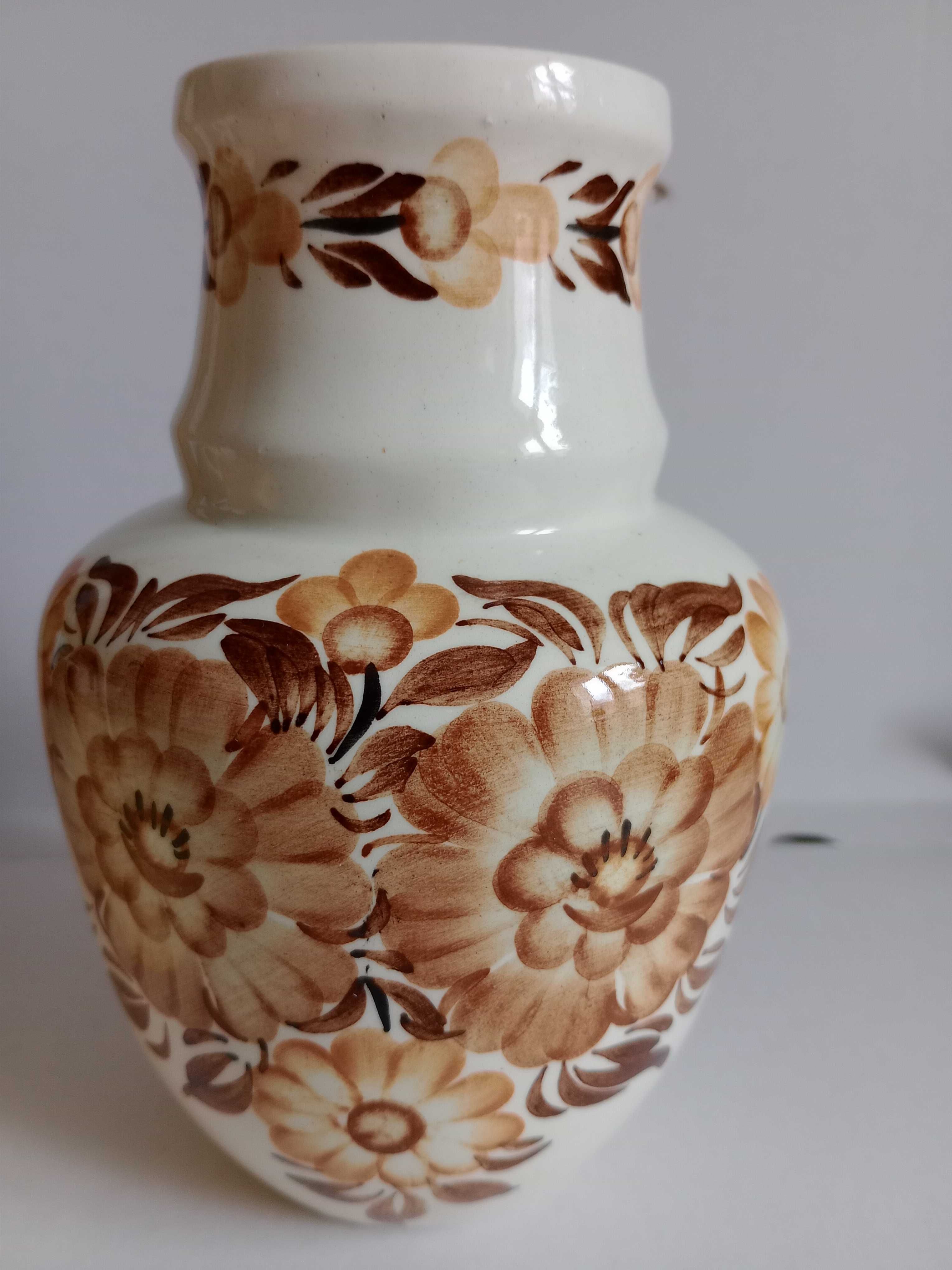 Stary wazon ręcznie malowany, Koło, vintage, PRL
