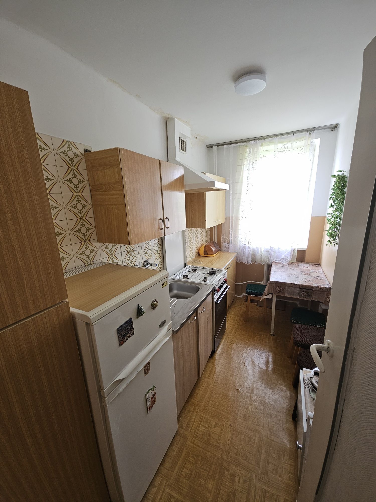 Apartament w stylu PRL (oryginalne przedmioty i meble)