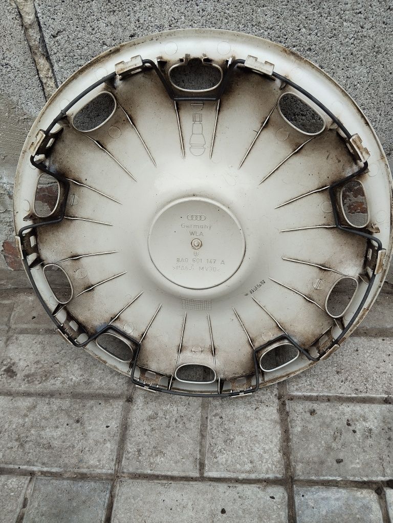 Колпак Ауди R-15 оригинал