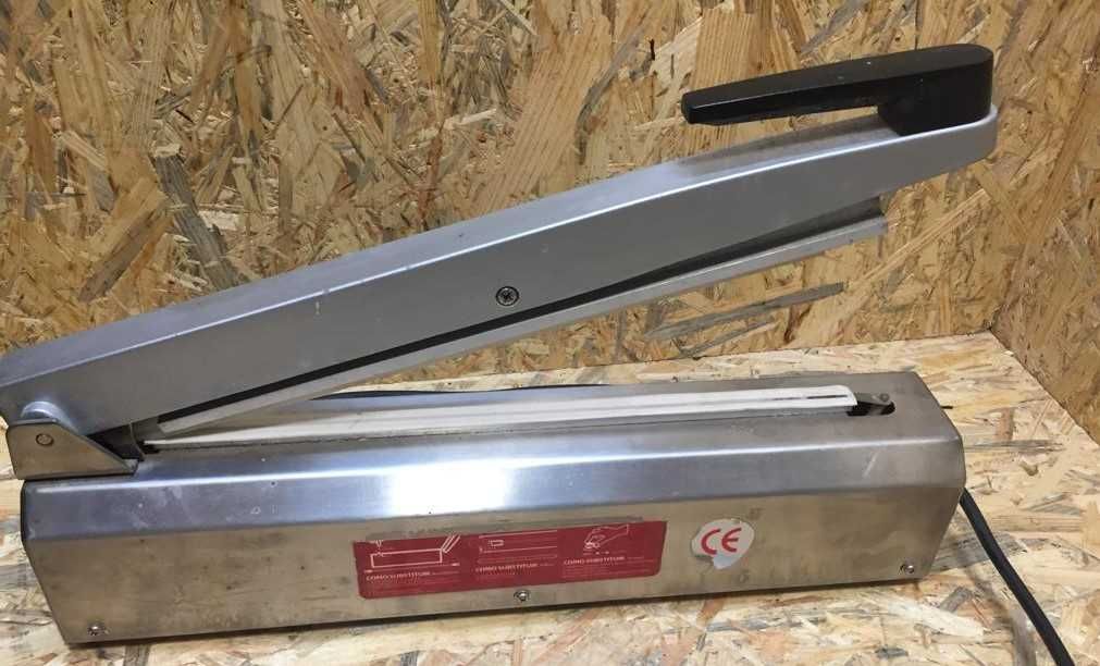 Máquina de Selagem de plástico "KingPack"
