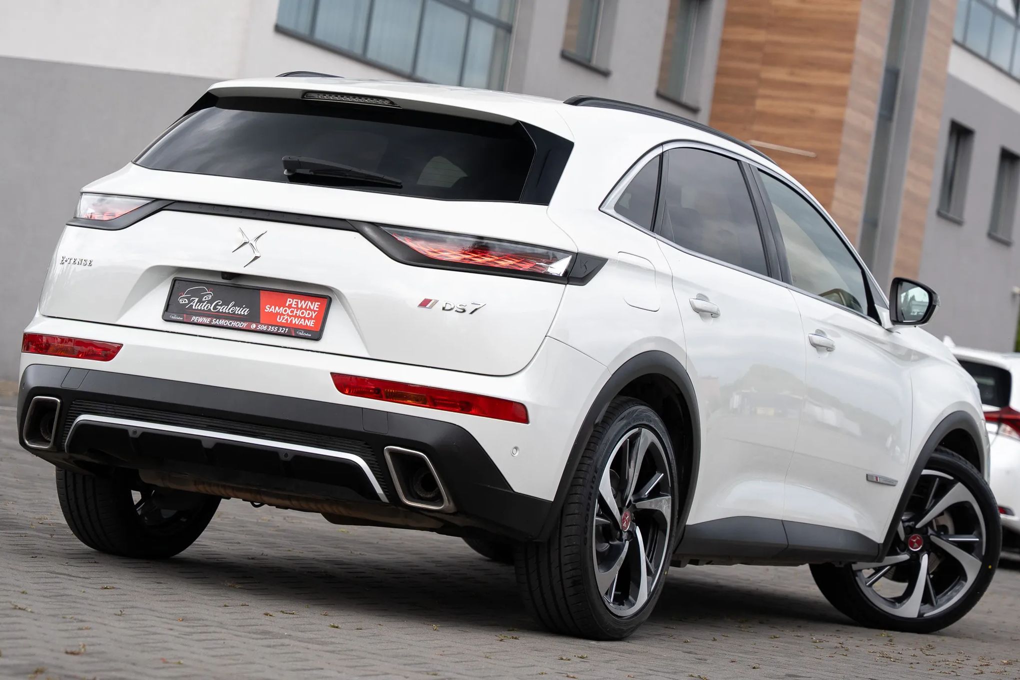 DS Automobiles DS 7 Crossback Ekskluzywny Performance 1.6i 225PS AWD LED Vision Kamera Bliss Skóra