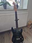 Gitara elektryczna Squier Showmaster
