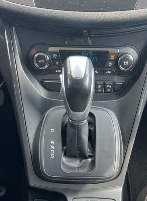 Ford ESCAPE 2016, 2.0, Газ, Автомат,