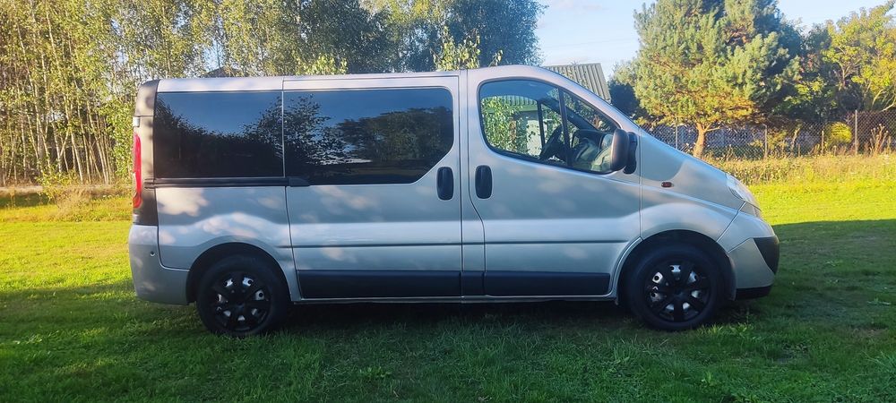 Opel Vivaro 9-Osobowy 2.0 CDTI 2007