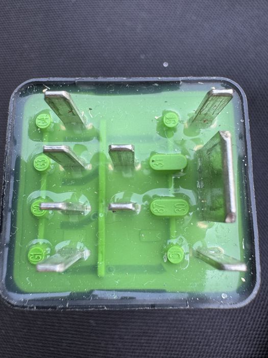 04L907282B VAG Реле свечей накала