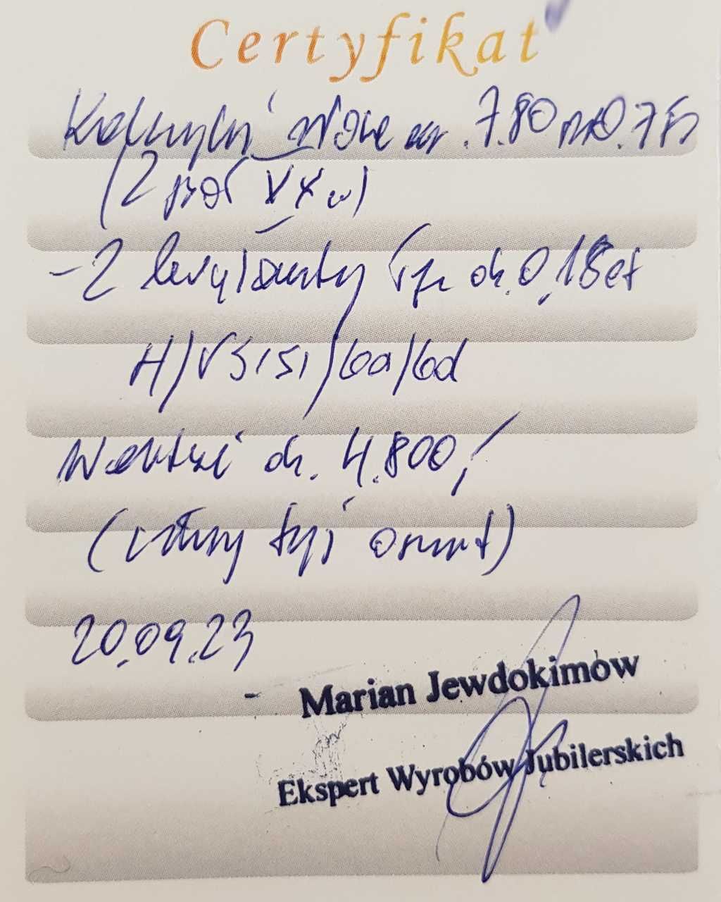 Złote kolczyki pr. 750 z 2 brylantami 0,18 ct oraz naturalnym koralem