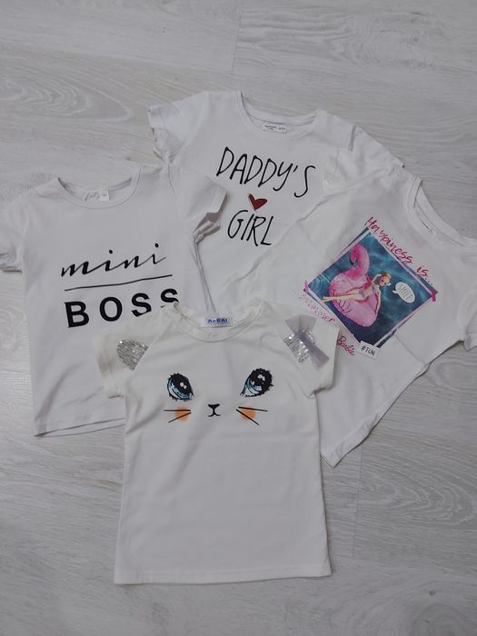 Пакет одягу для дiвчинки 3-5 рокiв