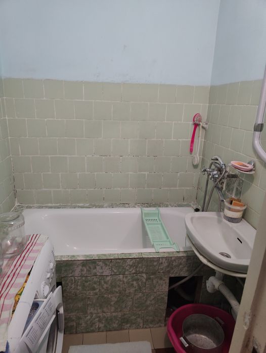 Задаю кімнату в квартирі для 1 хлопця пр. Чорновола (Арсен)