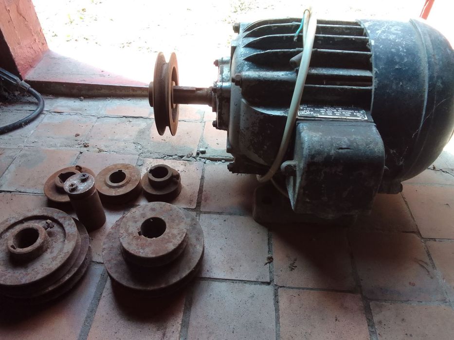 Шкив на електродвигатель