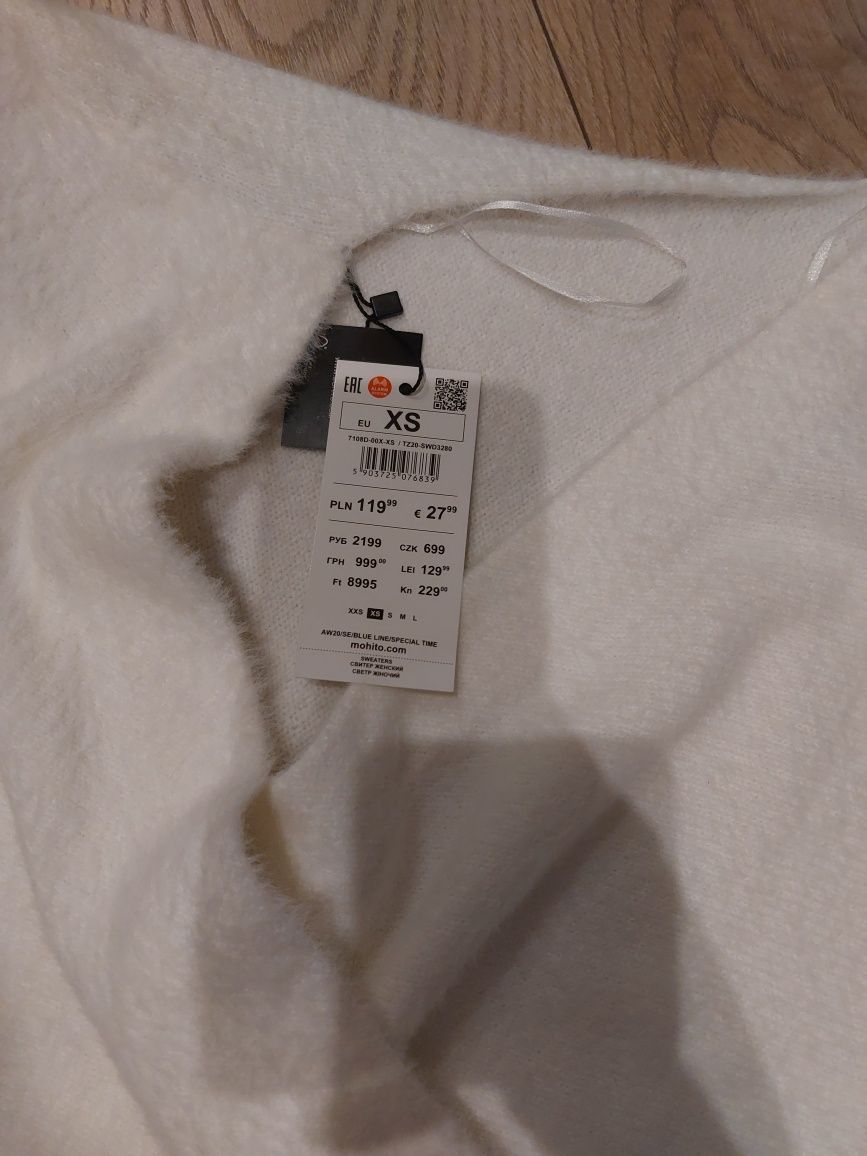 Sweter mohito 34 xs ecru nietoperz dekolt kopertowy nowy z metką