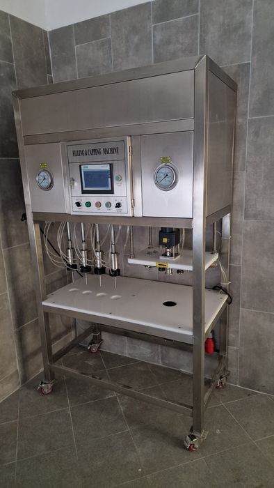 Maszyna do puszkowania napojów, nowa 23% VAT