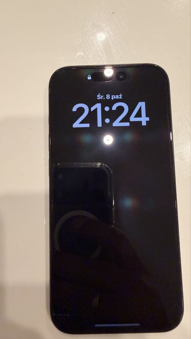 Iphone 15 pro idealny