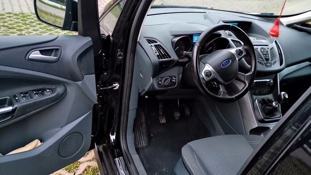 Ford c-max 2015 zadbany