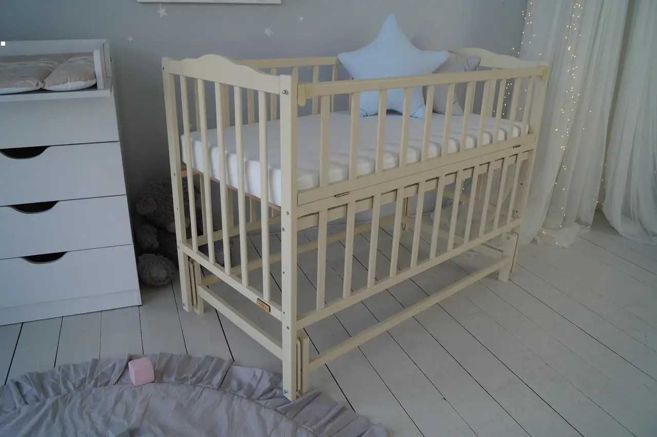 Дитяче ліжечко в асортименті серія класичні / детская кроватка