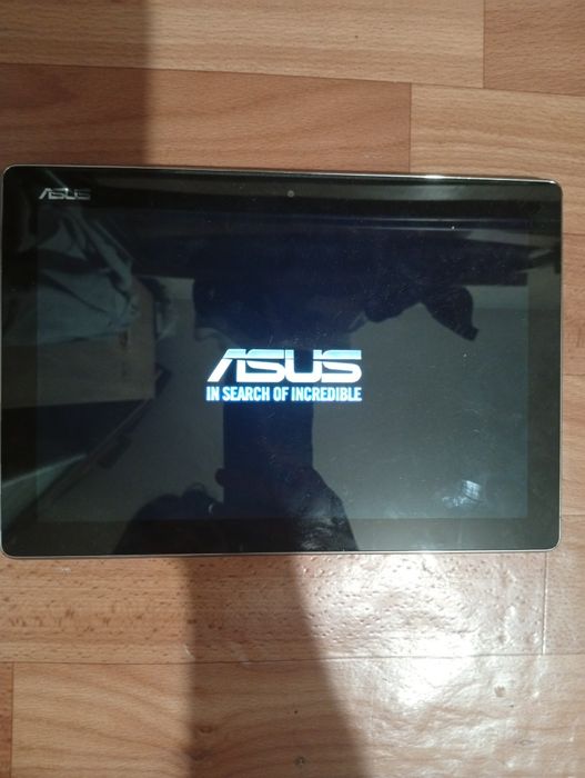 Продам планшет ASUS PO21