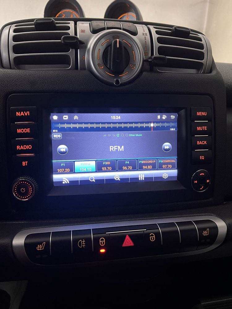 Radio Android smart fortwo 451 Carplay Android Auto Canbus