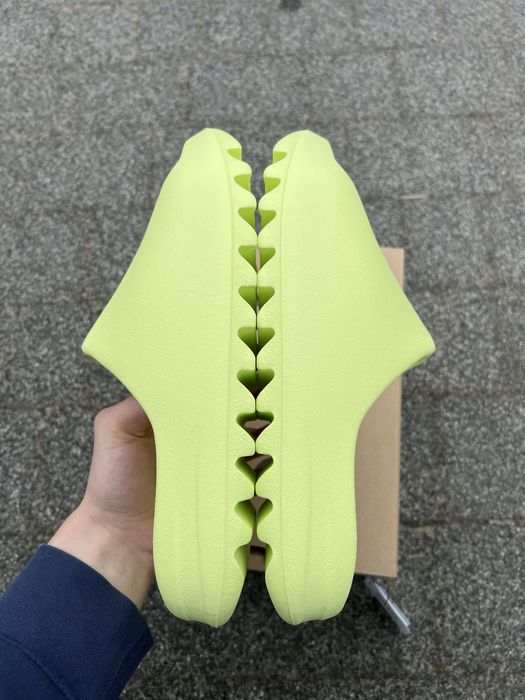 Adidas Yeezy Slide Green Glow klapki limonkowe zielone 44.5