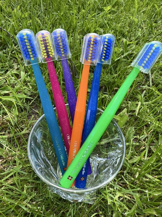 Зубна щітка ортодонтична Curaprox CS 5460 Ultra SOFT Ortho