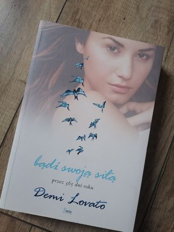Książka "bądź swoją siłą Deki Lovato"