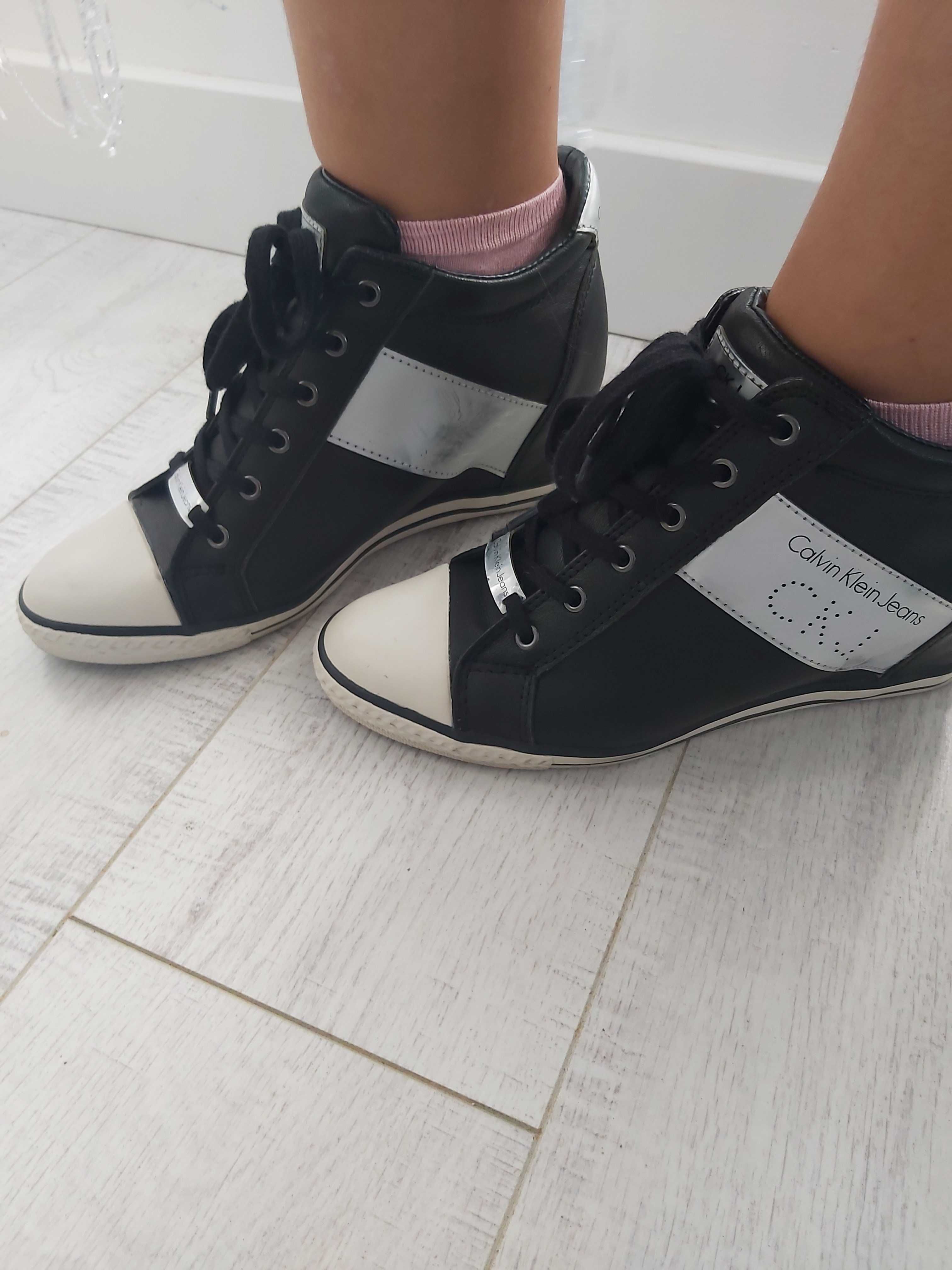 Buty na koturnie Calvin Klein rozm 40