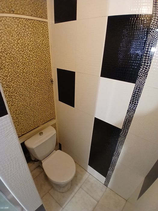 Продається 2х квартира, Новомиколаївка!