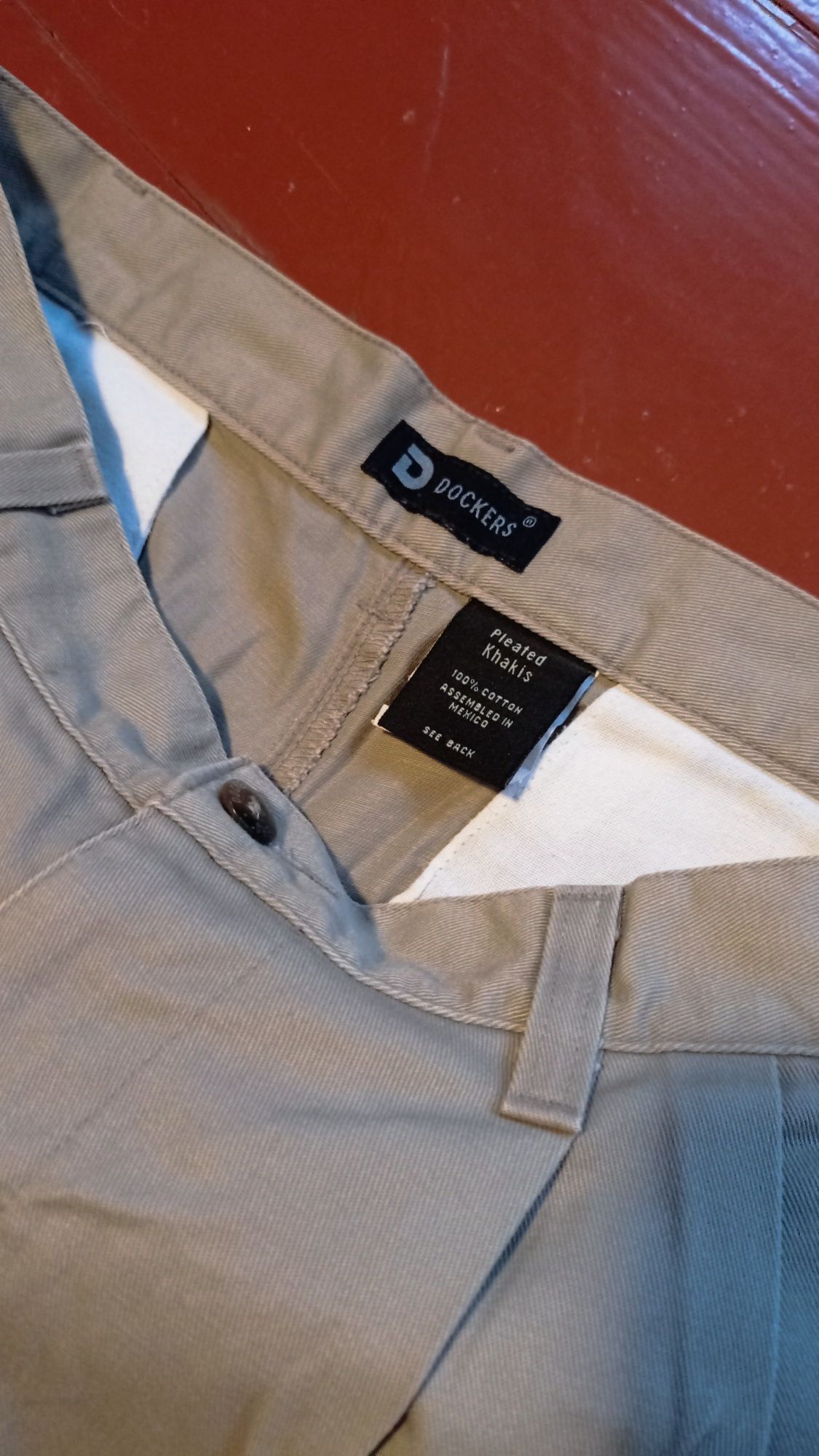 Шорти чоловічі Dockers