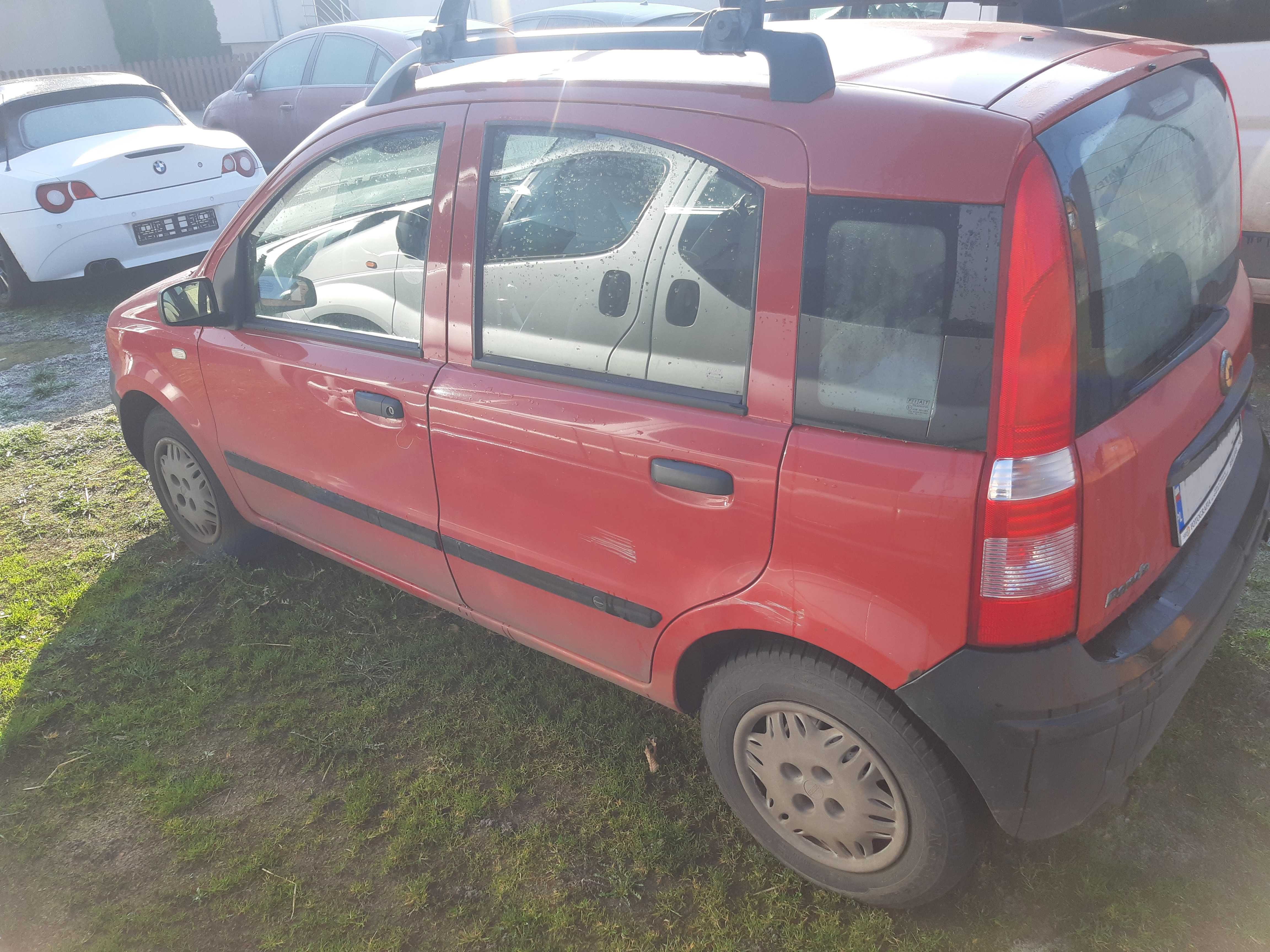 Fiat Panda 2003 - w dobrym stanie ale uszkodzony