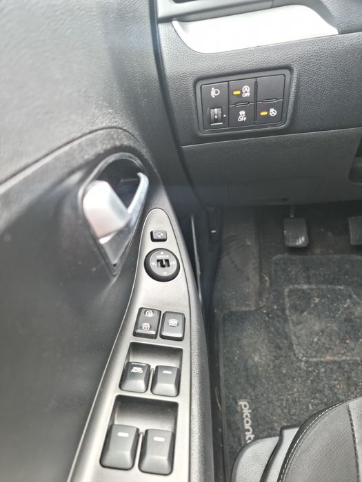 Kia Picanto 1.2 bezyna pelne wyposażenie 150 tys km