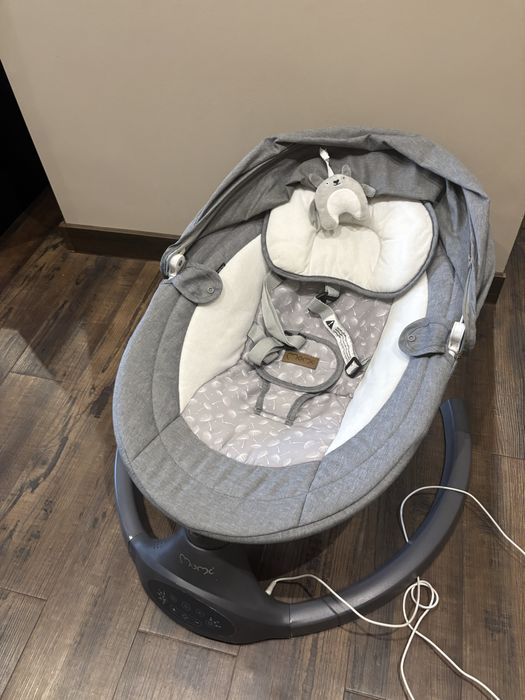 Leżaczek bujaczek elektryczny