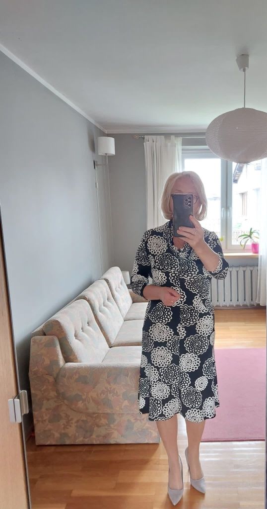 Biało-czarna sukienka. Taifun Collection. Rozmiar M