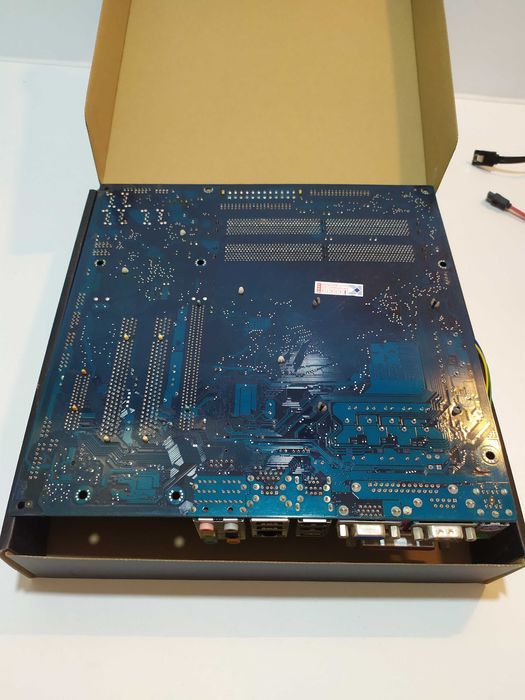 Core2duo 8400 Роб Kingston ddr2 6Gb Ідеал, материнська Gigabyte ремонт