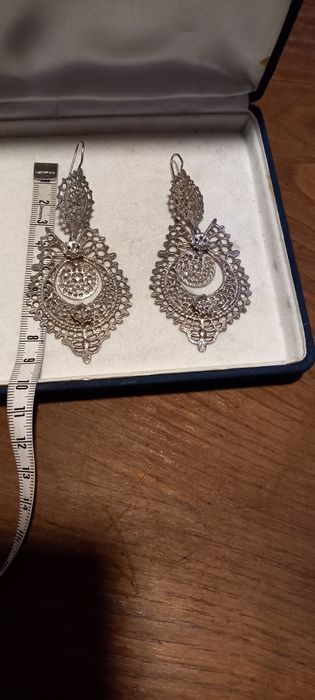 Brincos de rainha prata e filigrana