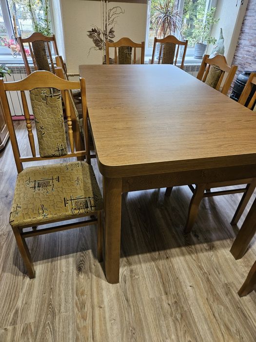 Sprzedam stol rozkładany wymiary 160×90 poszukujących rozłożeniu 195x9