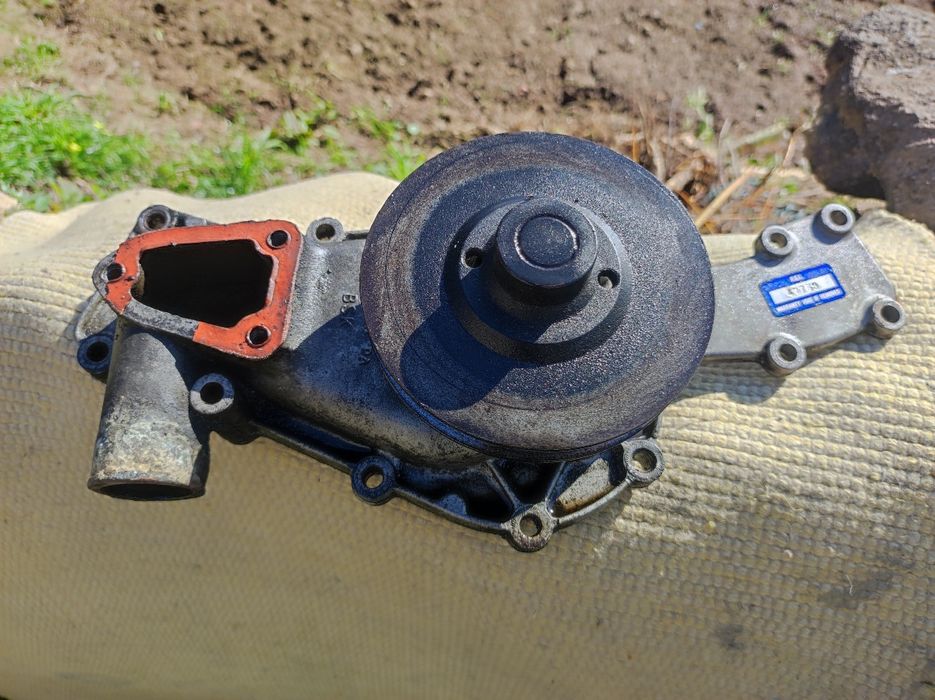 Bomba água jaguar v12