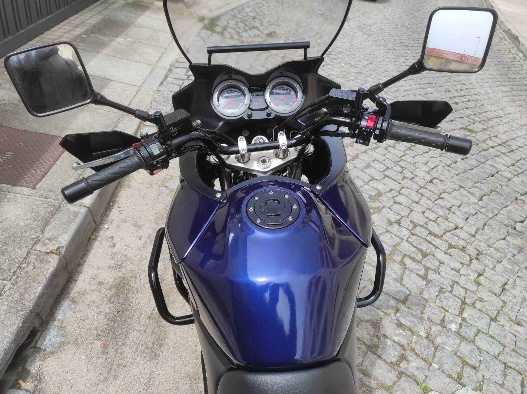 Suzuki Vstrom DL 1000 venda ou troca