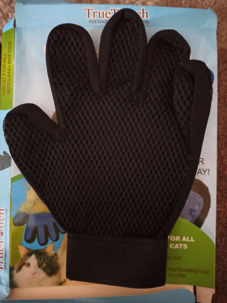 Продам рукавичку для домашніх тварин