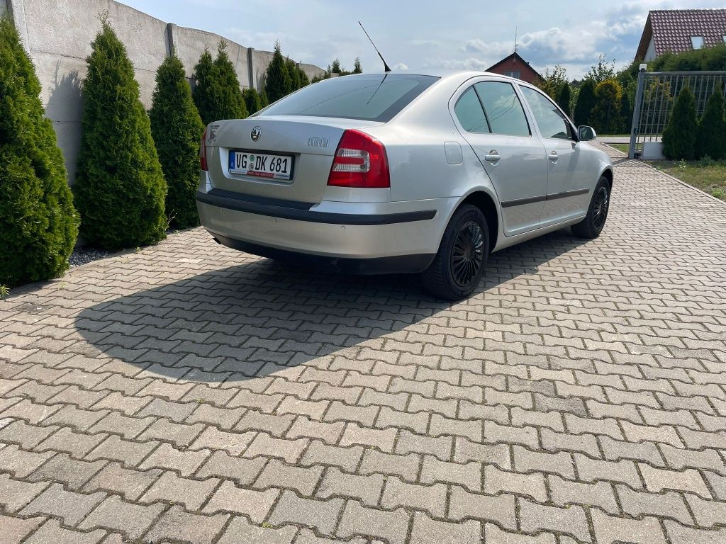 Skoda Octavia II 1.6 MPI klima ladna