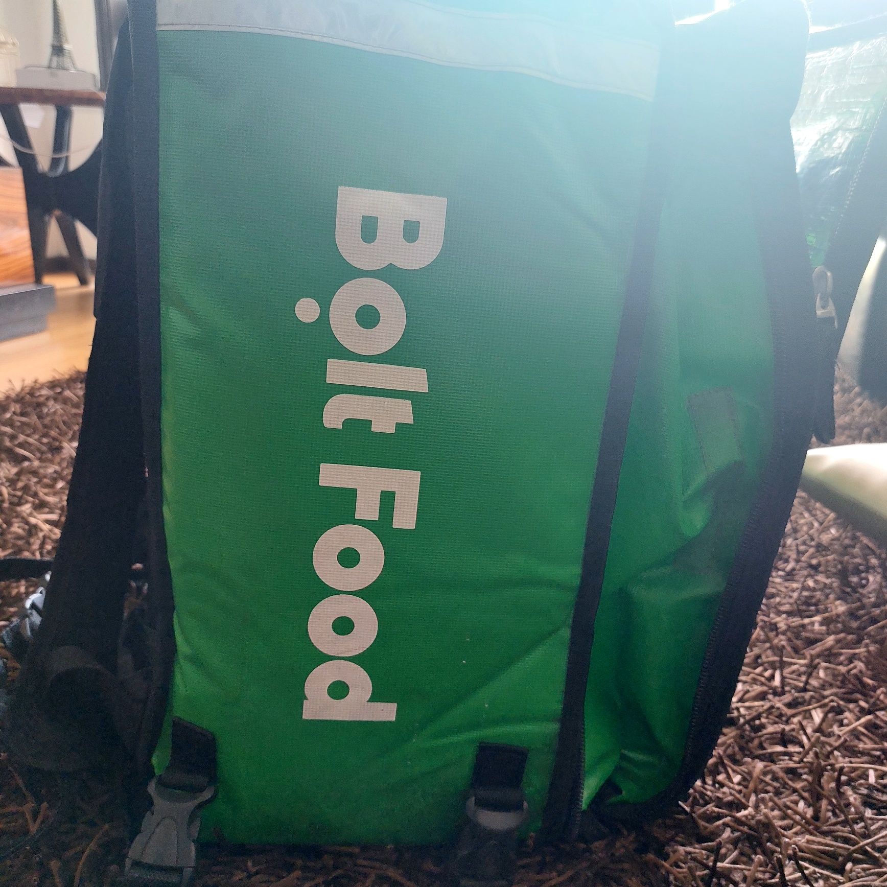 Bag bolt food  semi nova