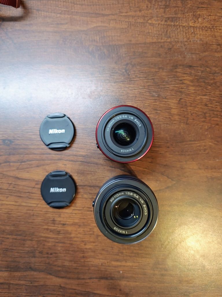 Aparat fotograficzny Nikkon 1