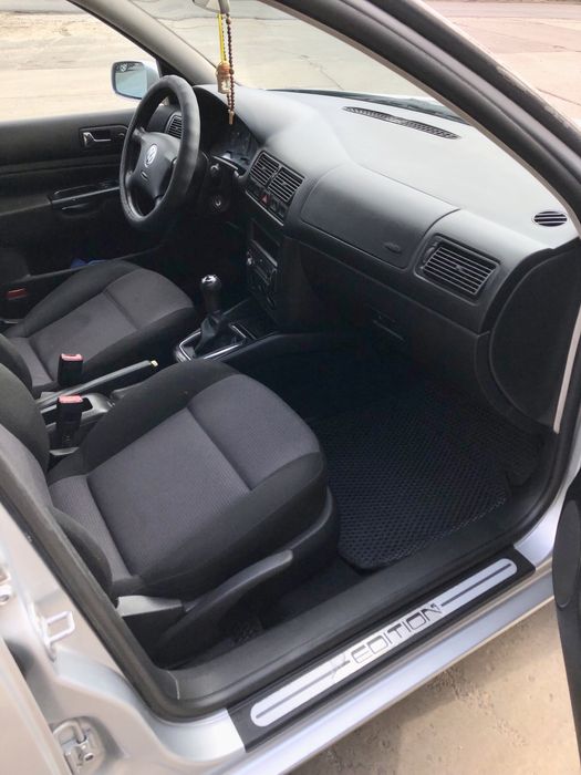 Продам Golf 4 1.4