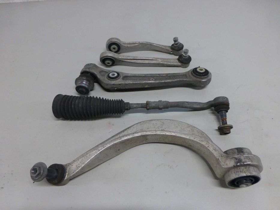 AUDI A8 D4 wahacz PRAWY PRZÓD zawieszenie prawe przednie wahacze KOMPL