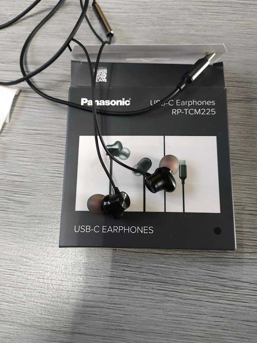 Panasonic Słuchawki douszne RP-TCM225BDEK USBC przewodowe z mikrofonem